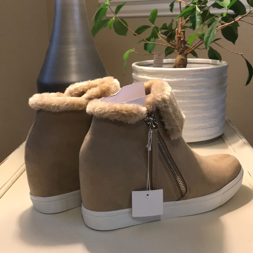 NWT Booties - Picture 2 of 3